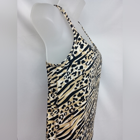 2/$30 PINK Victoria's Secret Black and Cream Fitted Cami Shelf Bra Top (#1,285) - Picture 3 of 6